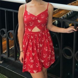 HOLLISTER summer flowy dress